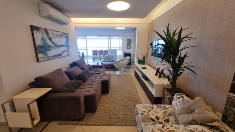 Imagem Apartamento com 3 Quartos à Venda, 164 m² em Pitangueiras - Guarujá Imagem Apartamento com 3 Quartos à Venda, 164 m² em Pitangueiras - Guarujá