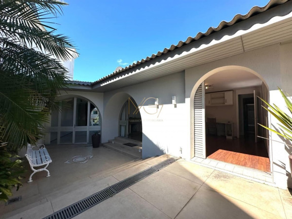 Imagem Casa com 3 Quartos à Venda, 278 m² em Batel - Curitiba Imagem Casa com 3 Quartos à Venda, 278 m² em Batel - Curitiba