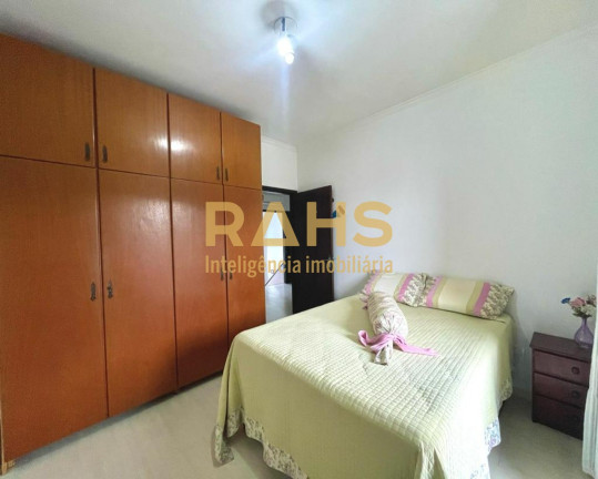Imagem Casa com 4 Quartos à Venda, 220 m² em Saguaçu - Joinville Imagem Casa com 4 Quartos à Venda, 220 m² em Saguaçu - Joinville