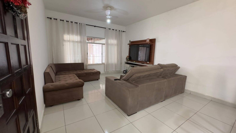 Imagem Casa com 3 Quartos à Venda, 178 m² em Vila Caiçara - Praia Grande Imagem Casa com 3 Quartos à Venda, 178 m² em Vila Caiçara - Praia Grande