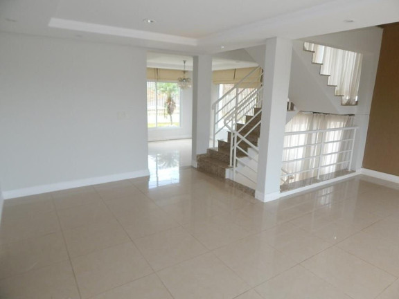 Imagem Casa com 3 Quartos à Venda, 311 m² em Contorno - Ponta Grossa