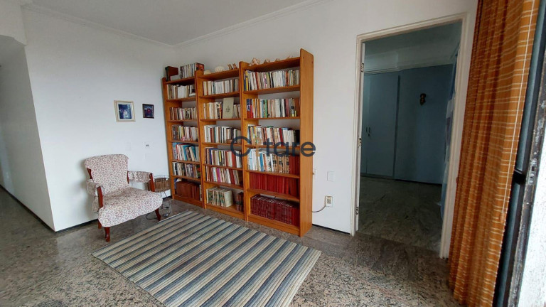Imagem Apartamento com 4 Quartos à Venda, em Antônio Diogo - Fortaleza Imagem Apartamento com 4 Quartos à Venda, em Antônio Diogo - Fortaleza