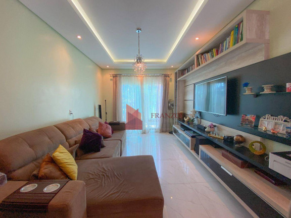 Imagem Sobrado com 4 Quartos à Venda, 170 m² em São João - Itajaí Imagem Sobrado com 4 Quartos à Venda, 170 m² em São João - Itajaí