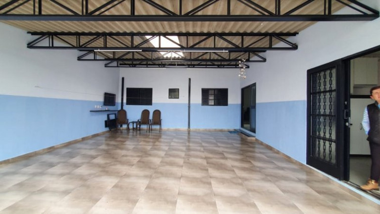Imagem Casa com 2 Quartos à Venda, 275 m² em Vila Souto - Bauru Imagem Casa com 2 Quartos à Venda, 275 m² em Vila Souto - Bauru