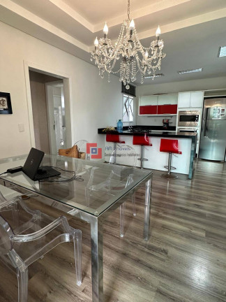 Imagem Casa com 3 Quartos à Venda, 170 m² em Saguaçu - Joinville Imagem Casa com 3 Quartos à Venda, 170 m² em Saguaçu - Joinville