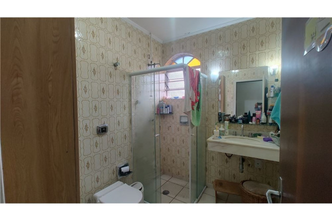 Imagem Casa com 3 Quartos à Venda, 207 m² em Vila Marari - São Paulo Imagem Casa com 3 Quartos à Venda, 207 m² em Vila Marari - São Paulo