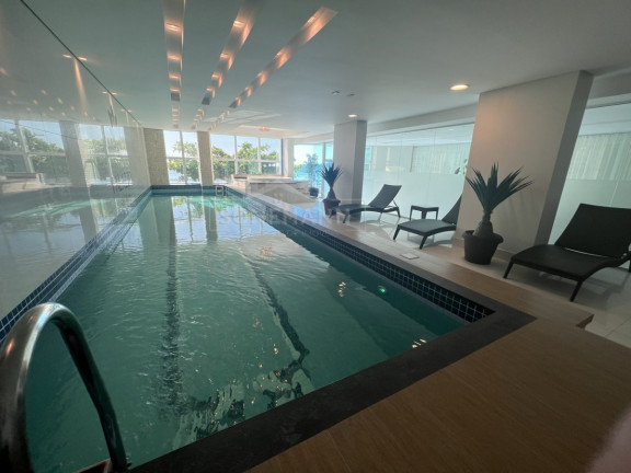 Imagem Apartamento com 4 Quartos à Venda, 240 m² em Centro - Itapema
