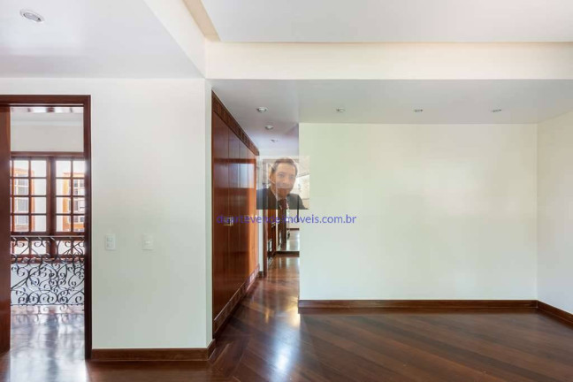 Imagem Casa com 5 Quartos à Venda, 874 m² em Pousada Dos Bandeirantes - Carapicuíba Imagem Casa com 5 Quartos à Venda, 874 m² em Pousada Dos Bandeirantes - Carapicuíba