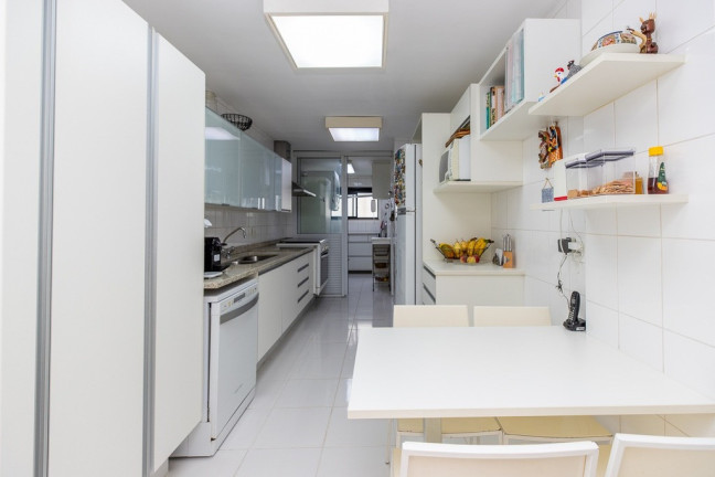 Imagem Apartamento com 3 Quartos à Venda, 161 m² em Vila Nova Conceição - São Paulo Imagem Apartamento com 3 Quartos à Venda, 161 m² em Vila Nova Conceição - São Paulo