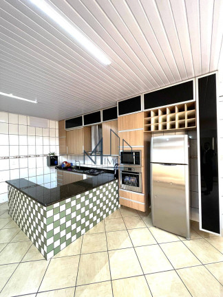 Imagem Casa com 3 Quartos à Venda, 360 m² em Jardim Balneário Meia Ponte - Goiânia Imagem Casa com 3 Quartos à Venda, 360 m² em Jardim Balneário Meia Ponte - Goiânia