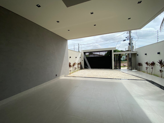 Imagem Casa com 3 Quartos à Venda, 175 m² em Jardim Botânico - Sinop Imagem Casa com 3 Quartos à Venda, 175 m² em Jardim Botânico - Sinop