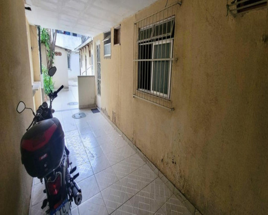 Imagem Casa com 21 Quartos à Venda, 750 m² em Ramos - Rio De Janeiro