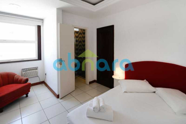 Imagem Cobertura com 18 Quartos à Venda, 800 m² em Copacabana - Rio De Janeiro