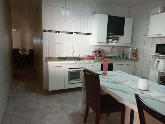 Imagem Casa com 3 Quartos à Venda, 200 m² em Samambaia Norte (samambaia) - Brasília Imagem Casa com 3 Quartos à Venda, 200 m² em Samambaia Norte (samambaia) - Brasília