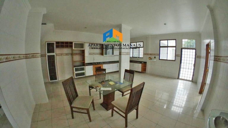 Casa com 5 Quartos à Venda, 450 m² em Planalto - Manaus