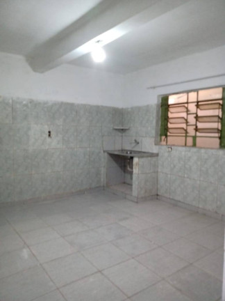 Casa com 1 Quarto para Alugar,  em Taboão - Diadema