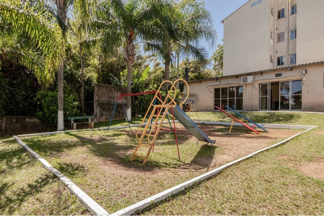 Imagem Imóvel com 2 Quartos à Venda, 38 m² em Glória - Porto Alegre Imagem Imóvel com 2 Quartos à Venda, 38 m² em Glória - Porto Alegre