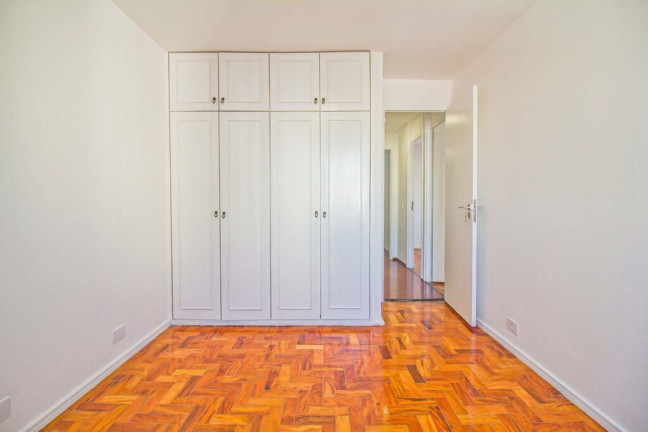 Imagem Imóvel com 3 Quartos à Venda, 90 m² em Moema - São Paulo Imagem Imóvel com 3 Quartos à Venda, 90 m² em Moema - São Paulo