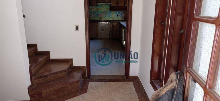 Imagem Casa com 4 Quartos à Venda, 320 m² em Maria Paula - São Gonçalo
