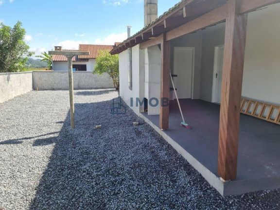 Imagem Casa com 2 Quartos à Venda, 160 m² em Escolinha - Guaramirim