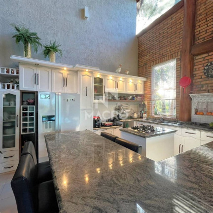 Imagem Casa com 3 Quartos à Venda, 392 m² em Jaraguá 99 - Jaraguá Do Sul Imagem Casa com 3 Quartos à Venda, 392 m² em Jaraguá 99 - Jaraguá Do Sul
