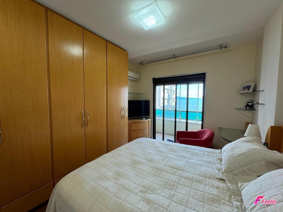 Imagem Apartamento com 3 Quartos à Venda, 110 m² em Centro - Florianópolis Imagem Apartamento com 3 Quartos à Venda, 110 m² em Centro - Florianópolis