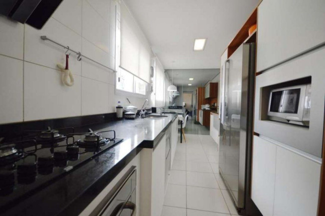 Imagem Apartamento com 3 Quartos à Venda, 162 m² em Itaim Bibi - São Paulo Imagem Apartamento com 3 Quartos à Venda, 162 m² em Itaim Bibi - São Paulo