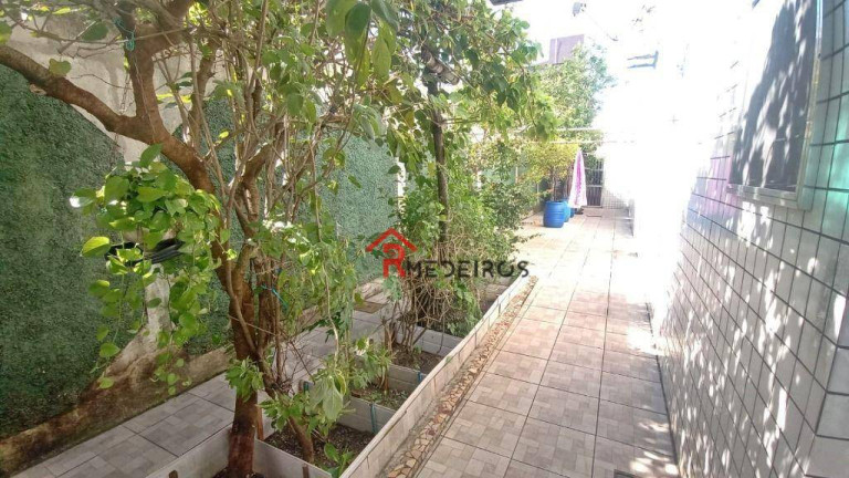 Imagem Kitnet com 1 Quarto à Venda, 35 m² em Vila Guilhermina - Praia Grande Imagem Kitnet com 1 Quarto à Venda, 35 m² em Vila Guilhermina - Praia Grande