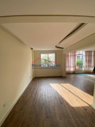 Imagem Apartamento com 3 Quartos à Venda, 151 m² em Gonzaga - Santos Imagem Apartamento com 3 Quartos à Venda, 151 m² em Gonzaga - Santos