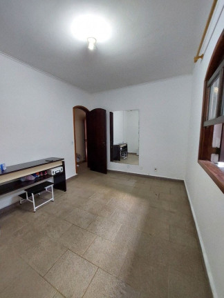 Imagem Imóvel com 3 Quartos à Venda, em Jardim Triana - São Paulo Imagem Imóvel com 3 Quartos à Venda, em Jardim Triana - São Paulo