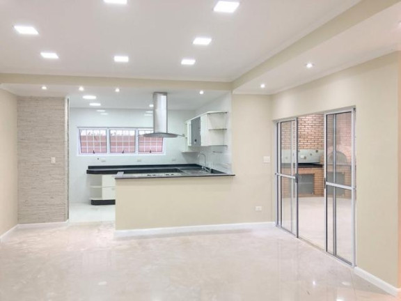 Imagem Casa com 4 Quartos à Venda, 355 m² em Golf Village - Carapicuíba Imagem Casa com 4 Quartos à Venda, 355 m² em Golf Village - Carapicuíba