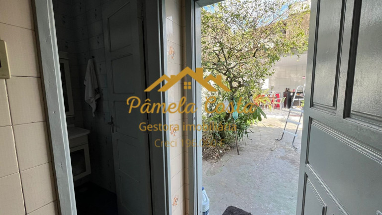 Imagem Casa com 3 Quartos à Venda, 240 m² em Jardim Monteiro Da Cruz (vicente De Carvalho) - Guarujá Imagem Casa com 3 Quartos à Venda, 240 m² em Jardim Monteiro Da Cruz (vicente De Carvalho) - Guarujá