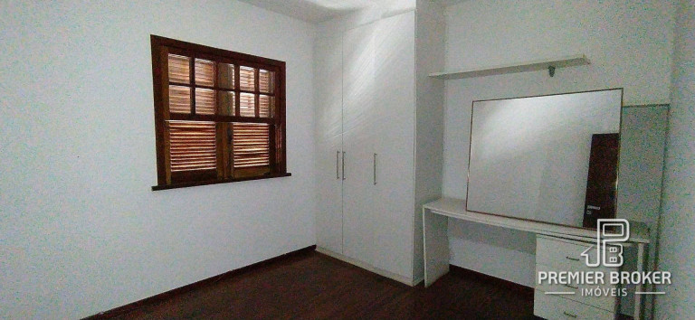 Imagem Casa com 4 Quartos à Venda, 350 m² em Comary - Teresópolis Imagem Casa com 4 Quartos à Venda, 350 m² em Comary - Teresópolis