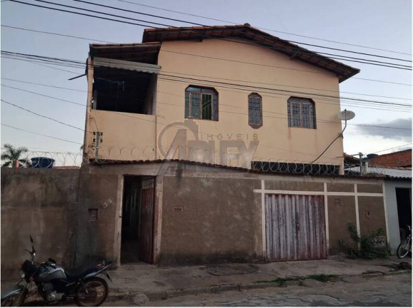 Imagem Casa com 8 Quartos à Venda, em Conjunto Ciro Dos Anjos - Montes Claros Imagem Casa com 8 Quartos à Venda, em Conjunto Ciro Dos Anjos - Montes Claros
