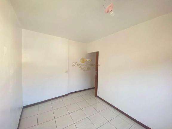 Imagem Casa com 3 Quartos à Venda, 120 m² em São Pedro - Teresópolis