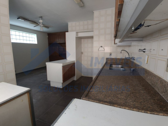 Imagem Sobrado com 3 Quartos à Venda, em Petrópolis - Porto Alegre Imagem Sobrado com 3 Quartos à Venda, em Petrópolis - Porto Alegre