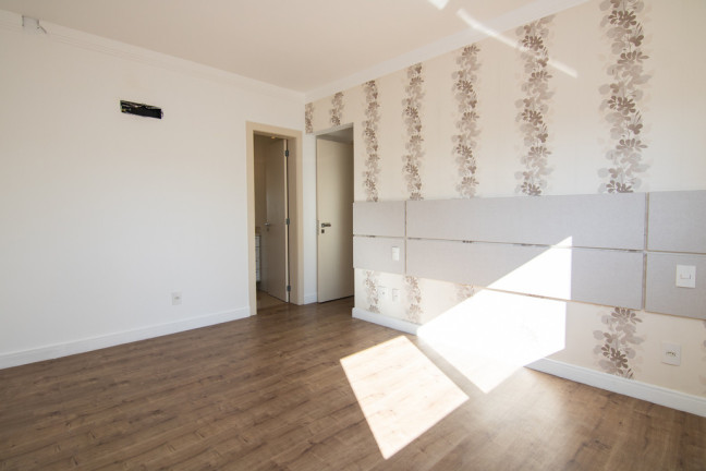Imagem Apartamento com 3 Quartos à Venda, 123 m² em Petrópolis - Porto Alegre Imagem Apartamento com 3 Quartos à Venda, 123 m² em Petrópolis - Porto Alegre