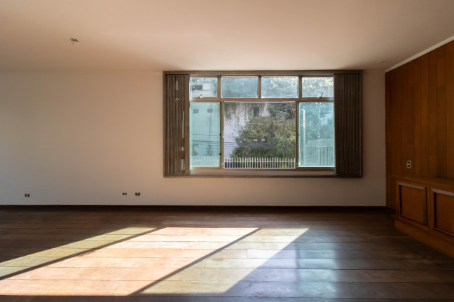 Imagem Casa com 3 Quartos à Venda, 277 m² em Bosque Da Saúde - São Paulo Imagem Casa com 3 Quartos à Venda, 277 m² em Bosque Da Saúde - São Paulo