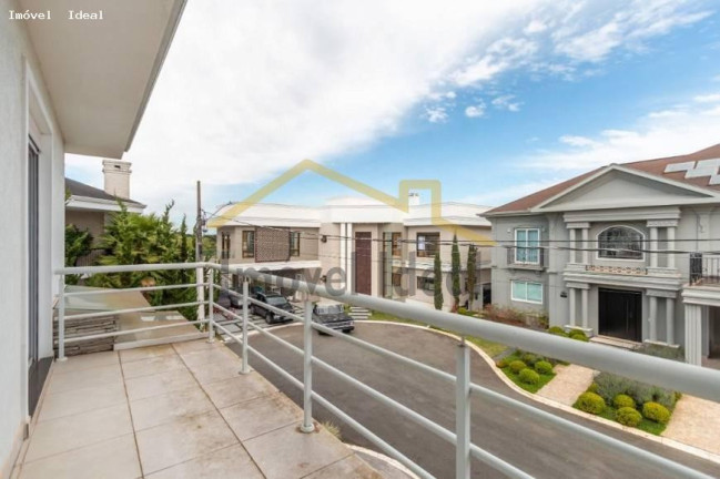 Imagem Casa com 5 Quartos à Venda, 317 m² em Santa Felicidade - Curitiba Imagem Casa com 5 Quartos à Venda, 317 m² em Santa Felicidade - Curitiba