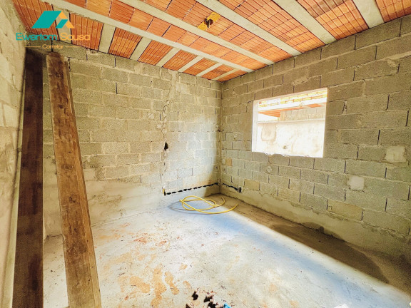 Imagem Casa com 2 Quartos à Venda, 67 m² em Jundiaizinho (terra Preta) - Mairiporã Imagem Casa com 2 Quartos à Venda, 67 m² em Jundiaizinho (terra Preta) - Mairiporã