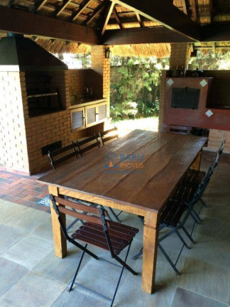 Imagem Casa com 3 Quartos à Venda, 600 m² em Portal Das Colinas - Guaratinguetá Imagem Casa com 3 Quartos à Venda, 600 m² em Portal Das Colinas - Guaratinguetá