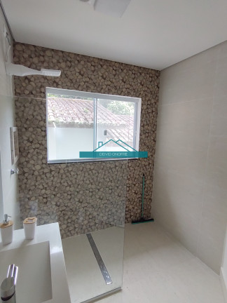 Imagem Casa com 3 Quartos para Alugar, 190 m² em Massaguaçu - Caraguatatuba Imagem Casa com 3 Quartos para Alugar, 190 m² em Massaguaçu - Caraguatatuba