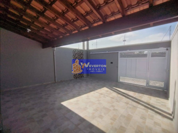 Imagem Casa com 2 Quartos à Venda,  em Balneário Tupy - Itanhaém