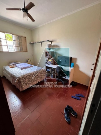 Imagem Casa com 4 Quartos à Venda, 154 m² em Monte Alegre - Ribeirão Preto Imagem Casa com 4 Quartos à Venda, 154 m² em Monte Alegre - Ribeirão Preto