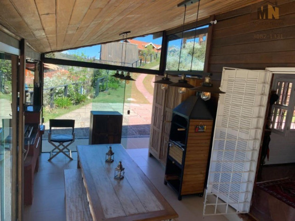 Imagem Casa com 4 Quartos à Venda, 400 m² em Jardim Cataguases - Campos Do Jordão Imagem Casa com 4 Quartos à Venda, 400 m² em Jardim Cataguases - Campos Do Jordão