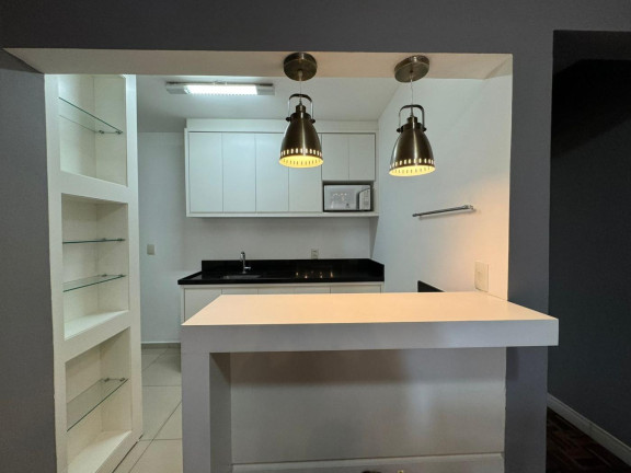 Imagem Apartamento com 2 Quartos para Alugar,  em Centro - Balneário Camboriú
