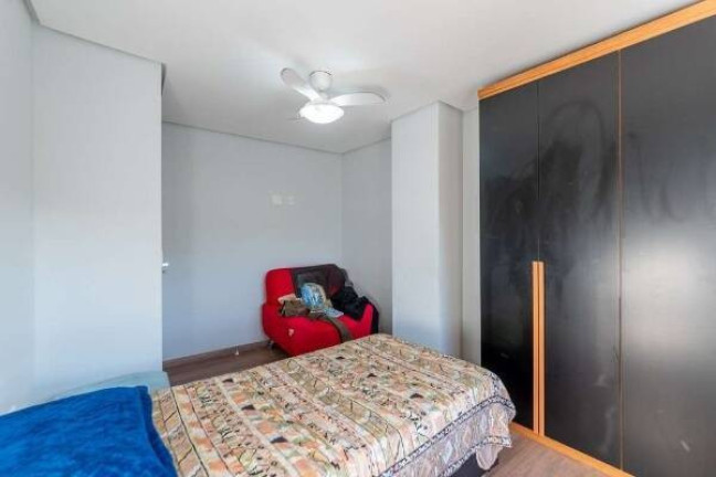Imagem Casa com 3 Quartos à Venda, 137 m² em Chácara Das Pedras - Porto Alegre