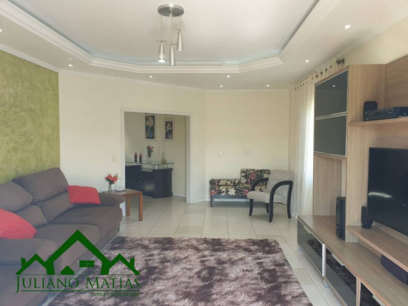Imagem Casa com 3 Quartos à Venda, 667 m² em Centro - Balneário Barra Do Sul