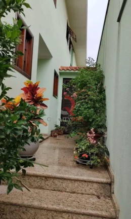 Imagem Sobrado com 4 Quartos à Venda, 330 m² em Santana - São Paulo Imagem Sobrado com 4 Quartos à Venda, 330 m² em Santana - São Paulo