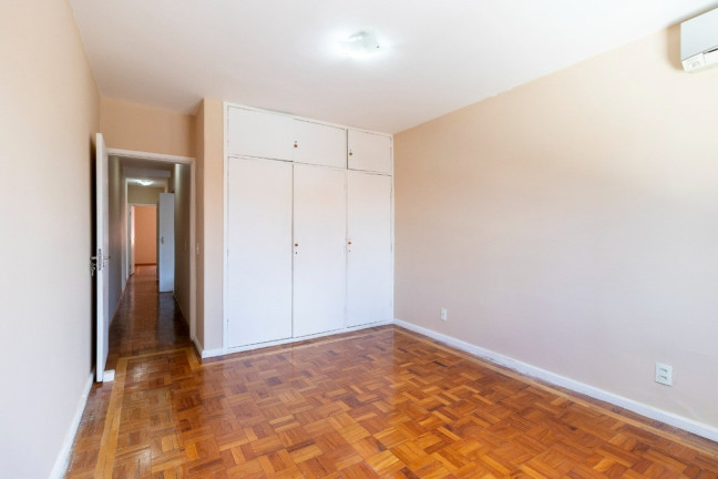 Imagem Casa com 3 Quartos à Venda, 125 m² em Parque Jabaquara - São Paulo Imagem Casa com 3 Quartos à Venda, 125 m² em Parque Jabaquara - São Paulo